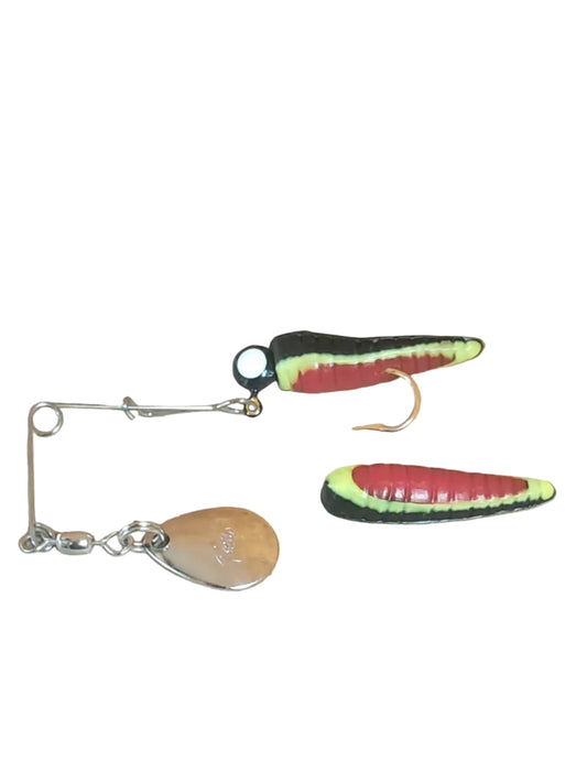 Betts Spin 1/32 oz Black Red Yellow Grub Spinner